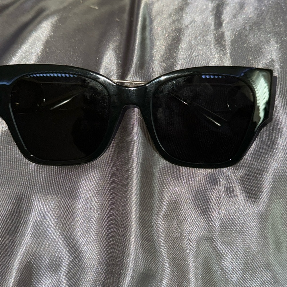 Christian Dior Square 30 Montaigne Sunglasses